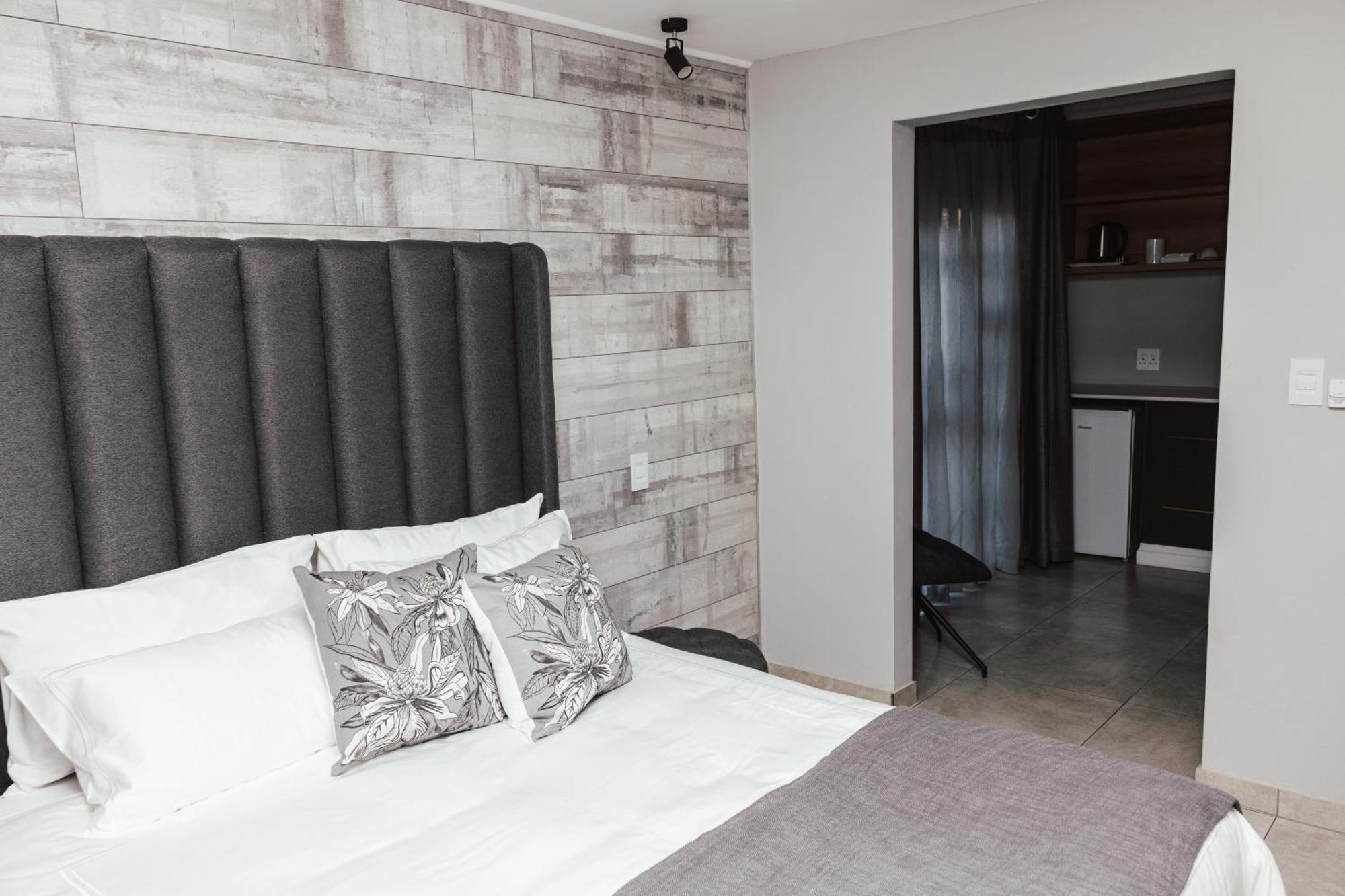 Hotel La Grace Kempton Park Exterior foto